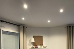 Ajout de spot LED dans une maison individuelle